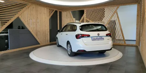 Fiat Tipo SW 1.6 mjt Easy s&s 120cv my19 - Immagine 9