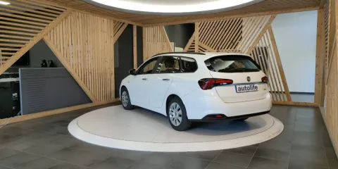Fiat Tipo SW 1.6 mjt Easy s&s 120cv my19 - Immagine 10