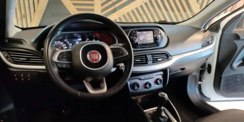 Fiat Tipo SW 1.6 mjt Easy s&s 120cv my19 - Immagine 23