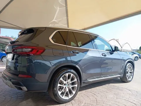 BMW X5 xdrive25d xLine auto - Immagine 7