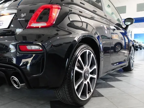 Abarth 595 1.4 t-jet Turismo 165cv my19 - Immagine 9