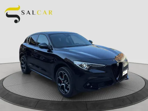 Alfa Romeo Stelvio 2.2 t Sport Tech Q4 190cv auto - Immagine 3