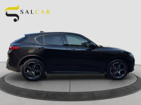 Alfa Romeo Stelvio 2.2 t Sport Tech Q4 190cv auto - Immagine 5