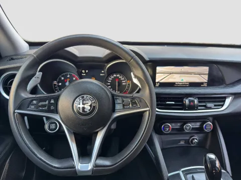 Alfa Romeo Stelvio 2.2 t Sport Tech Q4 190cv auto - Immagine 14