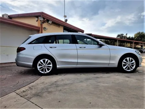 Mercedes C SW 220 d Sport Plus 4matic auto - Immagine 8