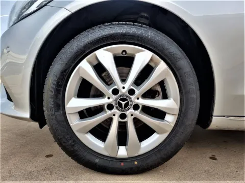 Mercedes C SW 220 d Sport Plus 4matic auto - Immagine 10