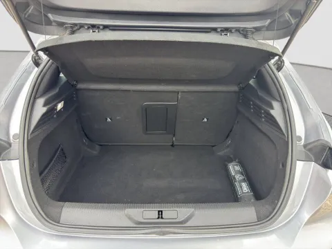 Peugeot 308 1.5 bluehdi Allure s&s 130cv eat8 - Immagine 21