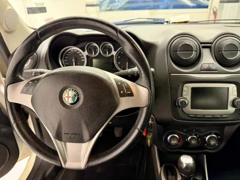 Alfa Romeo MiTo 1.4 Impression 70cv E6 - Immagine 17