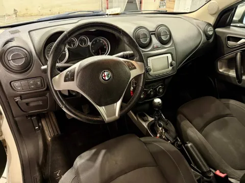 Alfa Romeo MiTo 1.4 Impression 70cv E6 - Immagine 18