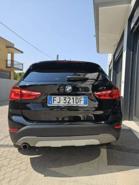BMW X1 sdrive18d xLine - Immagine 3