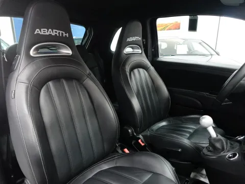 Abarth 595 1.4 t-jet Turismo 165cv my19 - Immagine 29