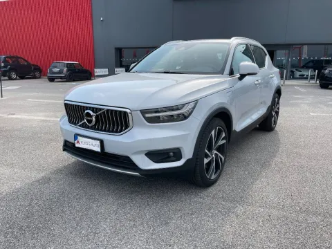 Volvo XC40 1.5 t5 phev Inscription auto my21 - Immagine 1