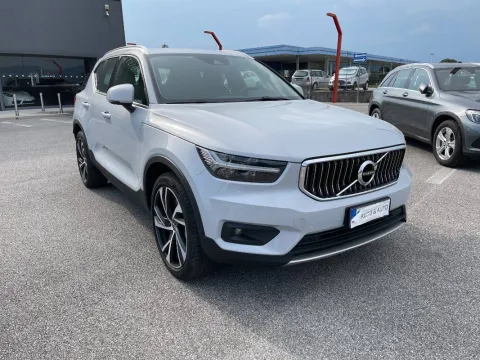 Volvo XC40 1.5 t5 phev Inscription auto my21 - Immagine 4