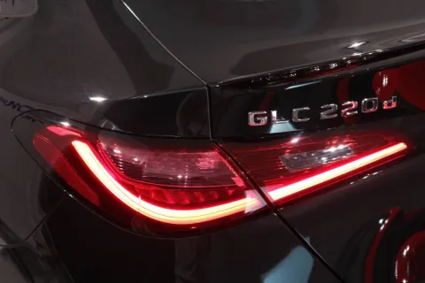 Mercedes GLC Coupe 220 d Premium Plus 4matic auto - Immagine 29