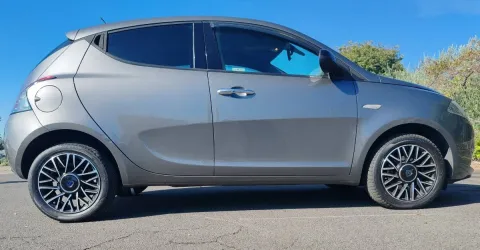 Lancia Ypsilon 1.3 mjt Mya s&s 95cv - Immagine 11