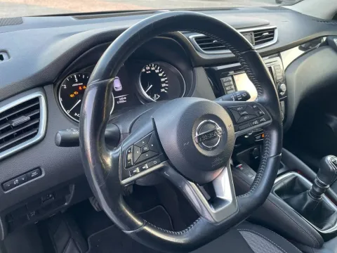 Nissan Qashqai 1.5 dci Business 110cv - Immagine 18