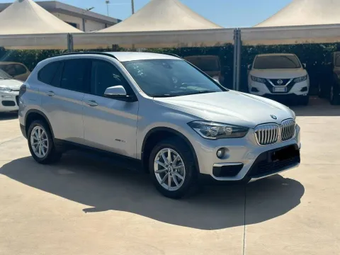 BMW X1 sdrive18d Business - Immagine 2