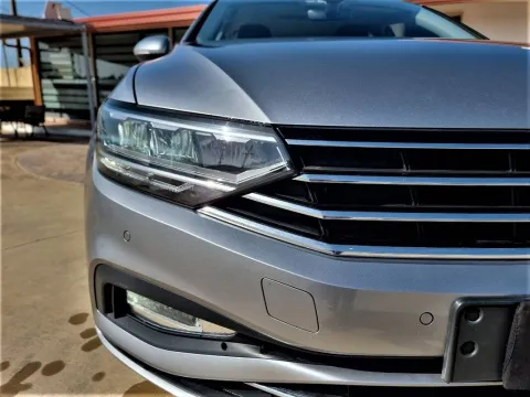 Volkswagen Passat Variant 1.6 tdi Business 120cv dsg - Immagine 9