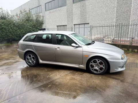 Alfa Romeo 156 SW 3.2 GTA V6 selespeed - Immagine 4