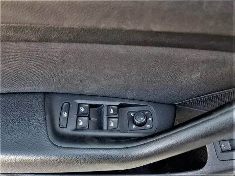 Volkswagen Passat Variant 1.6 tdi Business 120cv dsg - Immagine 22
