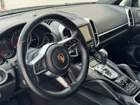 Porsche Cayenne 3.0 Platinum Edition tiptronic - Immagine 17