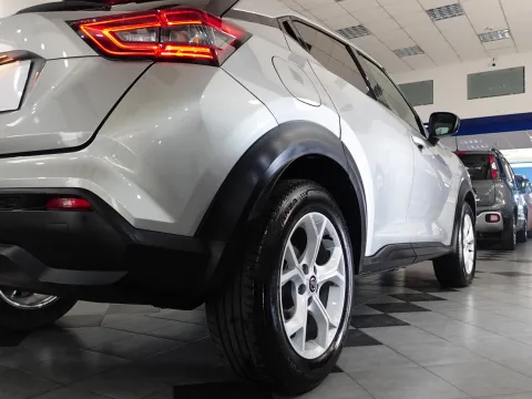 Nissan Juke 1.0 dig-t N-Connecta 114cv dct - Immagine 9
