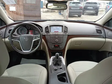 Opel Insignia Sports Tourer 2.0 cdti ecoflex Cosmo 160cv - Immagine 4