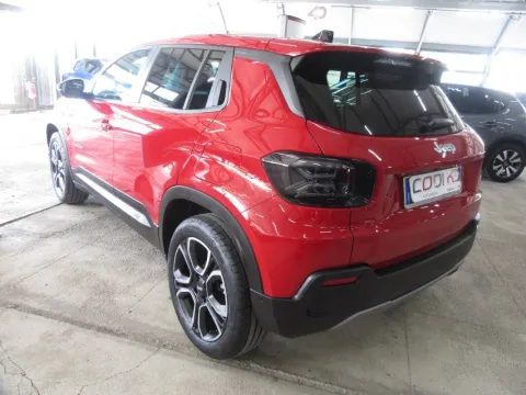 Jeep Avenger 1.2 turbo Summit fwd 100cv - Immagine 5