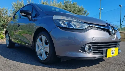 Renault Clio 5p 1.2 Live 75cv - Immagine 2
