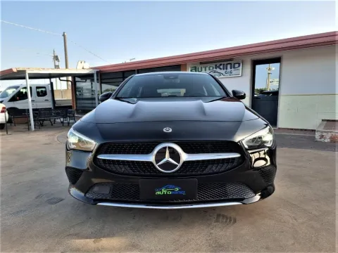 Mercedes CLA Shooting Brake 180 d Sport auto - Immagine 2