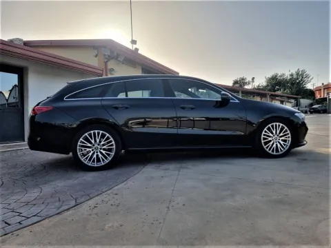Mercedes CLA Shooting Brake 180 d Sport auto - Immagine 8