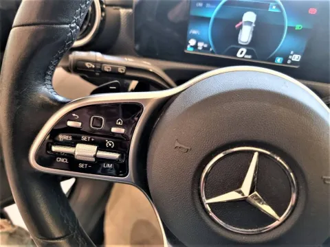 Mercedes CLA Shooting Brake 180 d Sport auto - Immagine 17