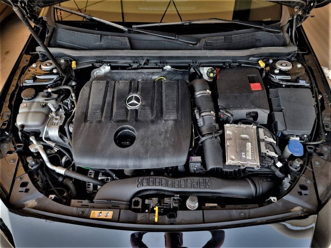 Mercedes CLA Shooting Brake 180 d Sport auto - Immagine 31