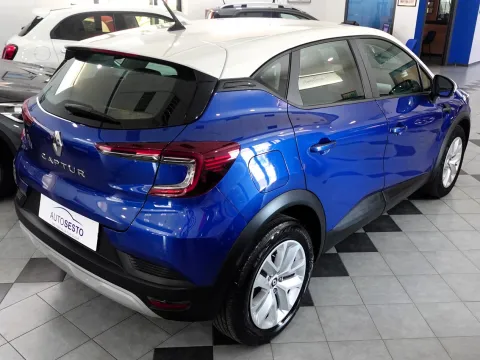 Renault Captur 1.0 tce Zen 90cv my21 - Immagine 8
