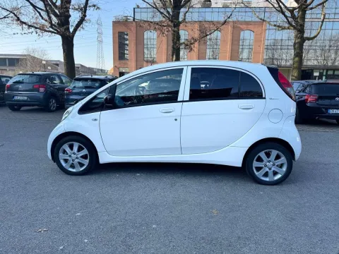 Peugeot iOn Active 49kW my13 - Immagine 8