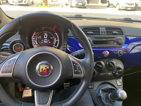 Abarth 595 1.4 16v t. t-jet Yamaha Factory Racing 160cv - Immagine 21
