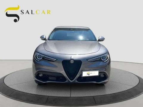 Alfa Romeo Stelvio 2.2 t Veloce Ti Q4 210cv auto - Immagine 2