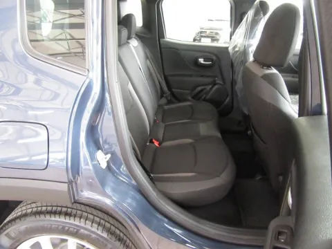 Jeep Renegade 1.5 turbo t4 mhev Limited 2wd 130cv dct - Immagine 10
