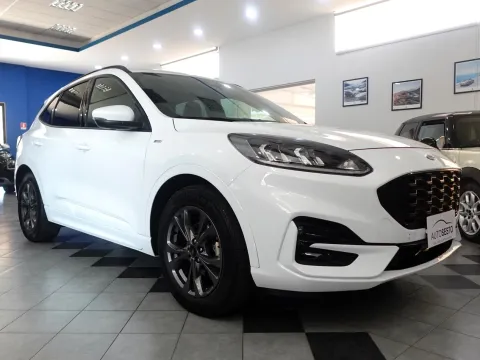 Ford Kuga 1.5 ecoblue ST-Line 2wd 120cv auto - Immagine 3