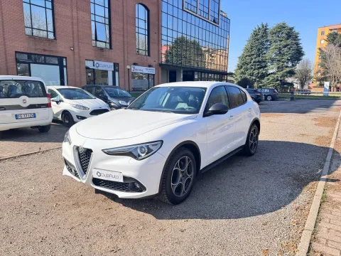 Alfa Romeo Stelvio 2.2 t Business rwd 180cv auto - Immagine 1