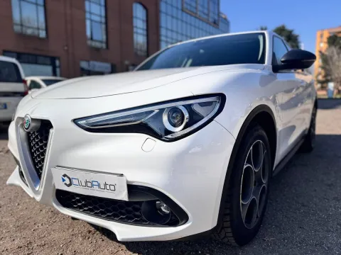 Alfa Romeo Stelvio 2.2 t Business rwd 180cv auto - Immagine 10