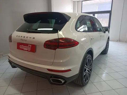Porsche Cayenne 3.0 tiptronic - Immagine 6