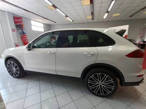 Porsche Cayenne 3.0 tiptronic - Immagine 7