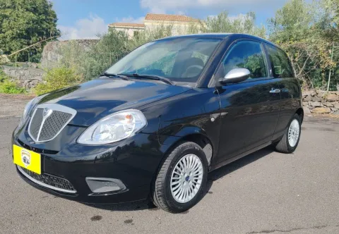 Lancia Ypsilon 1.2 8v Argento - Immagine 3