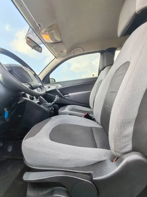 Lancia Ypsilon 1.2 8v Argento - Immagine 22