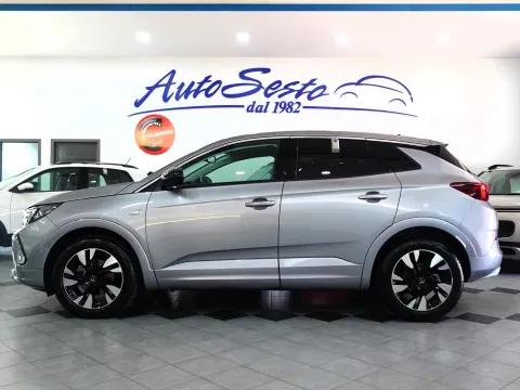 Opel Grandland 1.5 ecotec Business Elegance s&s 130cv at8 - Immagine 7