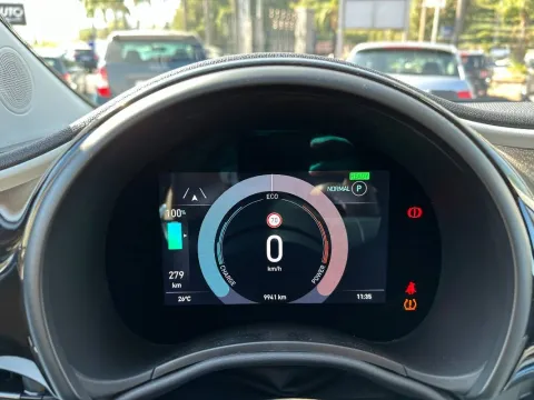 Fiat 500e 42 kWh - Immagine 11