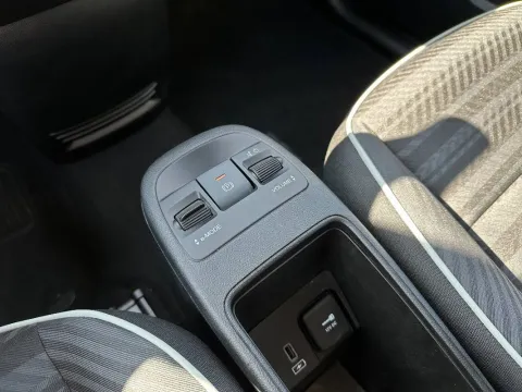 Fiat 500e 42 kWh - Immagine 13