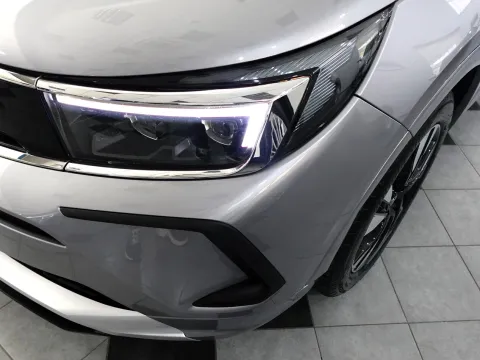 Opel Grandland 1.5 ecotec Business Elegance s&s 130cv at8 - Immagine 14