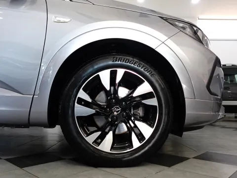 Opel Grandland 1.5 ecotec Business Elegance s&s 130cv at8 - Immagine 15
